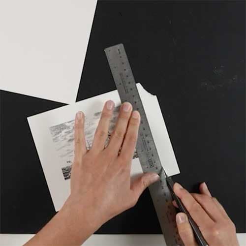 Hands trimming image