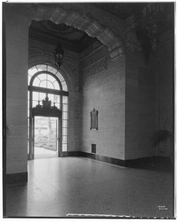 B1.1 - Buildings Miscellaneous - Beverly Hills City Hall