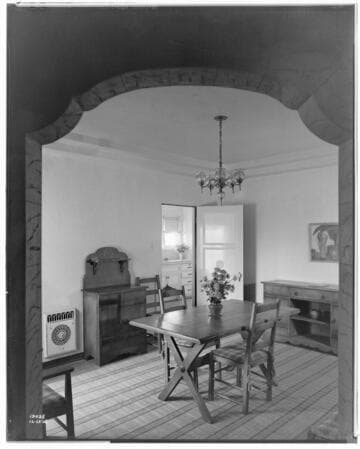 H2.6 - Home Dining Room - Huntington Park Electric Home