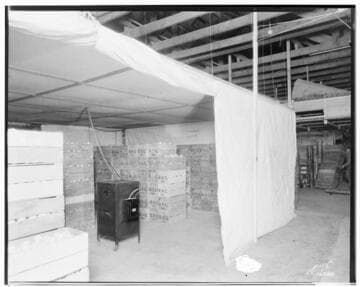 H1.1 - Heavy Duty Industrial misc. - Heater in Orange Packing House