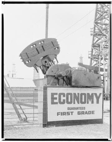 O1 - Oil Wells & Equipment - Pump rig at "Economy" plant
