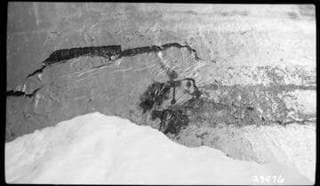 Big Creek, Florence Lake Dam - Arch #8 close-up