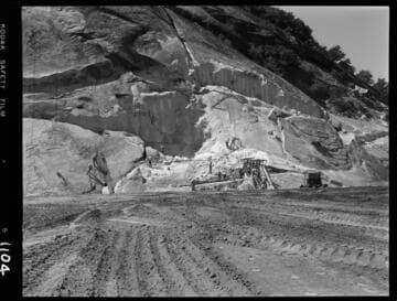 Big Creek - Mammoth Pool - West abutment