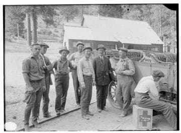 P1.1 - Group Portraits