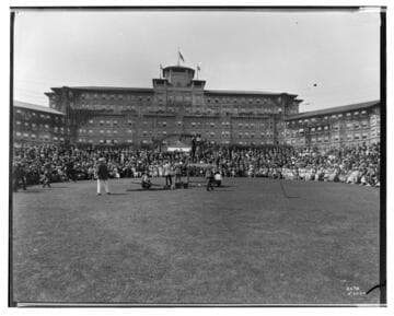 P1.1 - Group Portraits - National Electric Light Association