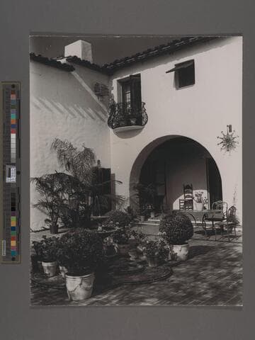 Oversize photographs, residences