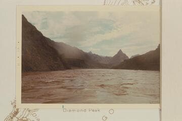 Down to Diamond Peak from Mile 221.5