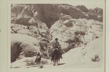 Start down into head of northeast fork of 73.6