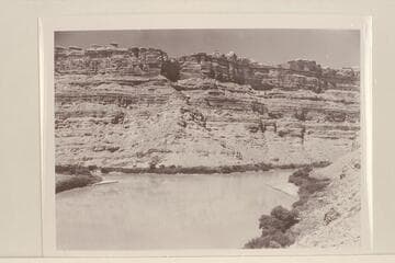 Up to the mouth of the Green River