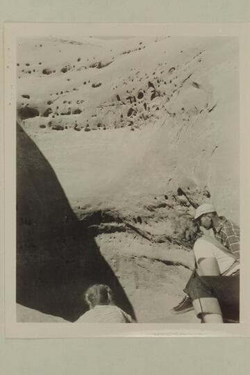 Margaret, Fern and Kent look into the pit of Jail Rock