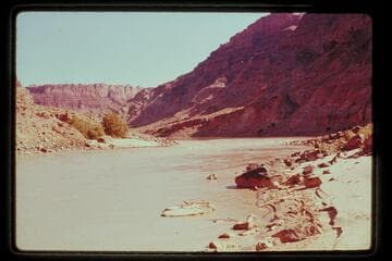 Mile 211.5, upstream