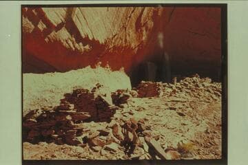 Cave Ruin in fork of Little Finger Canyon