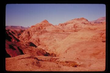 Buttes at head of joint