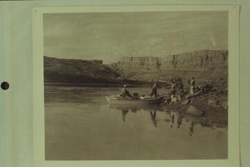 The Carnegie-Caltech party packing at Lees Ferry