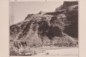 Boats moored in mouth of Tapeats Creek