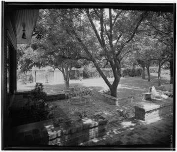 Crow, Mr. and Mrs. Trammell, residence