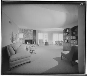 Sunset Hills model houses: Perennial