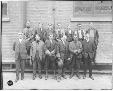 P1.1 - Group Portraits