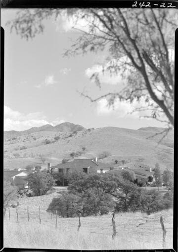 Wilshaw Ranch [Mr. and Mrs. Frank Cowlishaw residence]