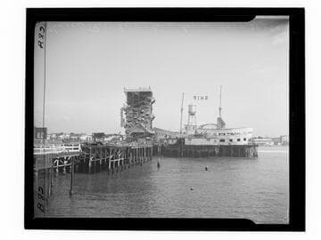 Venice Pier being razed