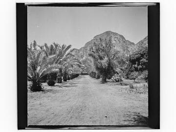 Entrance to Piru Mansion, Piru, California