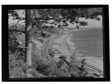 Bel-Air Bay Club and coastline, Santa Monica, California