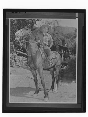 Fred Roberts on horse, Malibu