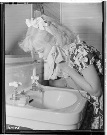 Betty washing face