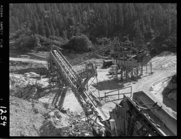 Big Creek - Mammoth Pool - Rock crusher - general view