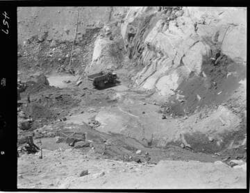Big Creek - Mammoth Pool - De-watering setup for cutoff trench