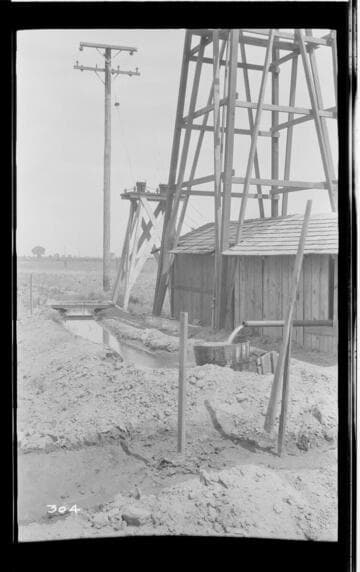 A pumping plant near Tulare