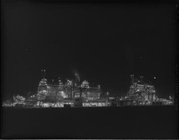 Night photo of a steam power plant