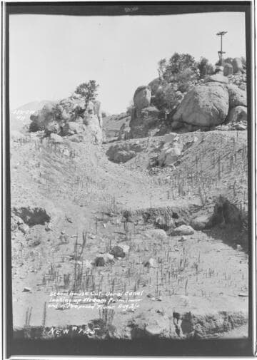 Borel : canal at School House