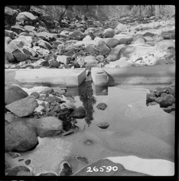 Big Creek, Florence Lake Dam - South fork San Joaquin River - Upstream view of Parshall Flume