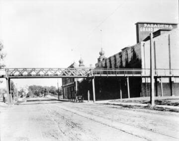 Elevated bicycle path from Pasadena to L. A
