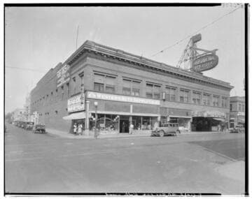 Pasadena Theatre, 61 West Colorado, Pasadena. 1927
