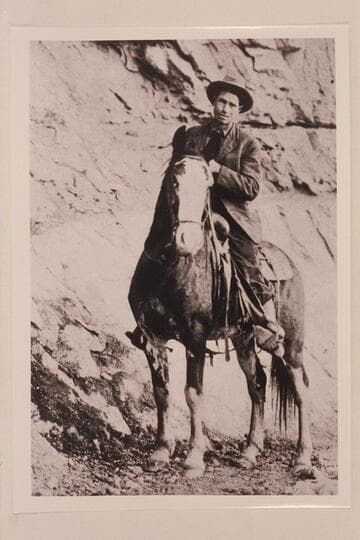 Hubert "Bert" Lauzon