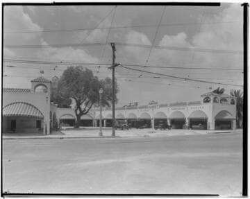 Lincoln Market, 279 North Fair Oaks, Pasadena. 1929