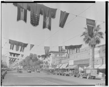 East Colorado looking west, decorated for the Rose Parade, Pasadena. 1929